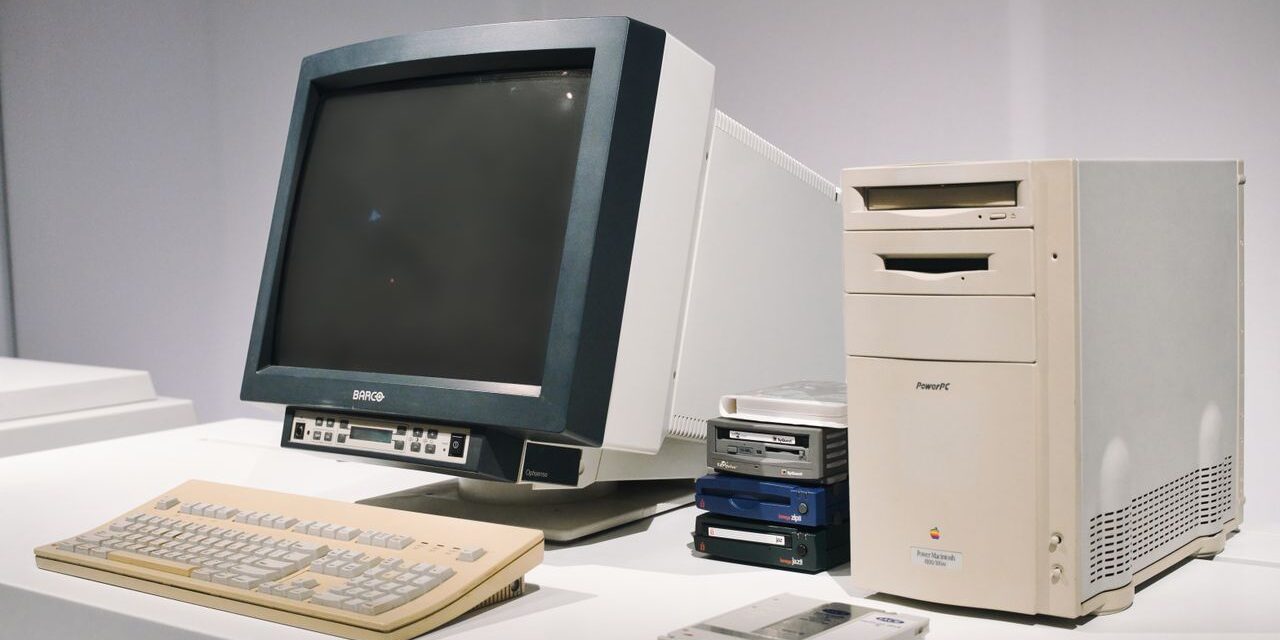 Mengapa Game Lama Bisa Membawa Kita Kembali ke Era Internet 2000-an